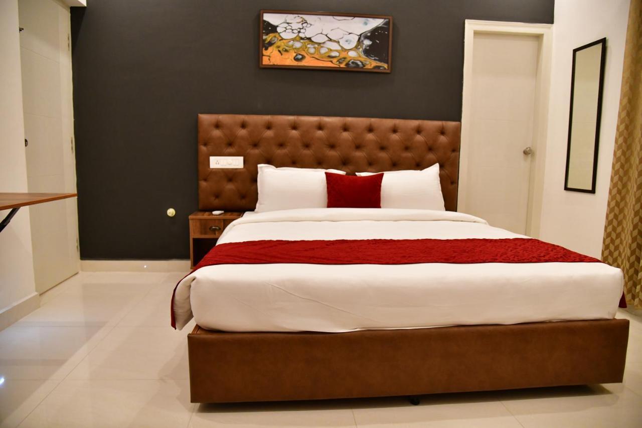Xcel Luxury Hotel Apartments-Home Living Redefined Májszúr Kültér fotó